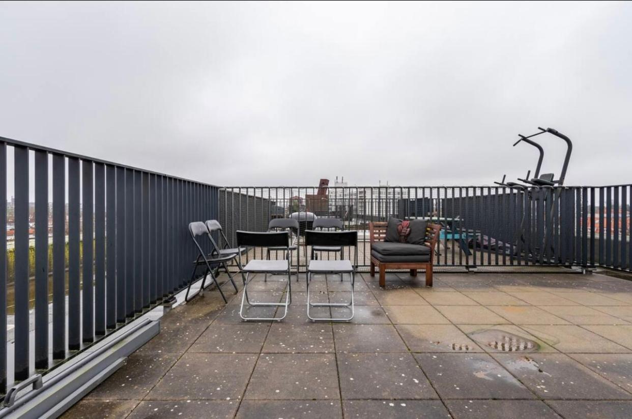 4-Bedroom- Central Located- 120 Sqr Meter Apartment Amsterdam Bagian luar foto